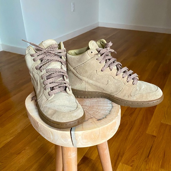 Women’s Nike x A.P.C. Dunk High - VERY RARE - Picture 2 of 8